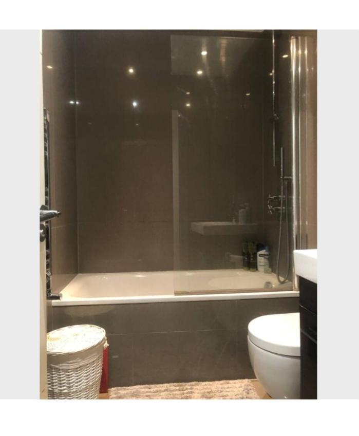 Amara Nomad 1 * London