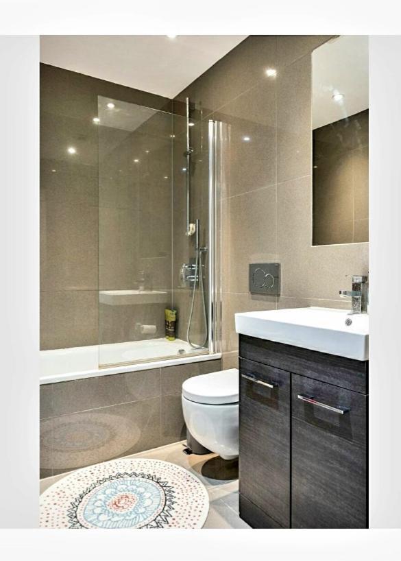 Amara Nomad 1 *